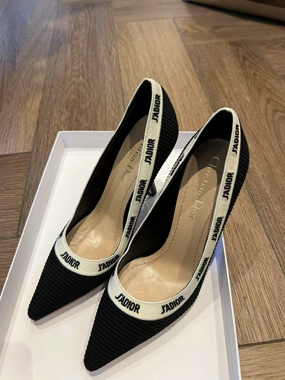 Christian Dior J'Adior pump heels White Ribbon logo all around size 36 New